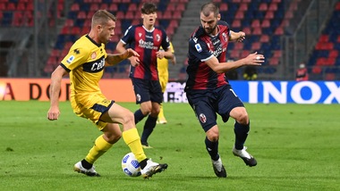 Il Bologna perde Poli: perone destro fratturato