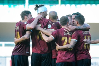 Chievo ko in casa: la Salernitana vince 2-1 in rimonta, Djuric stoico