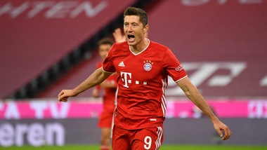 Piatek ispirato, ma l'Hertha si arrende al Bayern: poker di Lewandowski