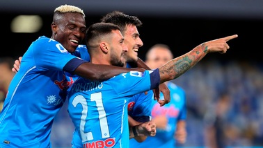 Napoli, nuovo giro di tamponi, poi ritiro anticovid a Castel Volturno