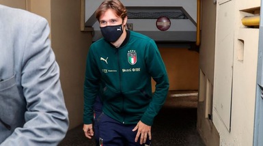 La Juventus fa le visite a Chiesa a Firenze, poi la firma e dopo Nazionale