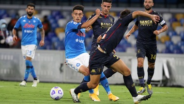 Cagliari, ecco Ounas in prestito dal Napoli