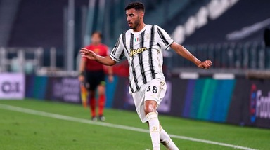 Juve, ecco la lista Champions. Fuori Khedira, c'è Frabotta