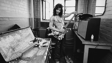 Eddie Van Halen morto a 65 anni: lutto nel mondo della musica