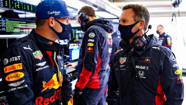 Horner: "Verstappen? Contratto senza clausole legate al fornitore"