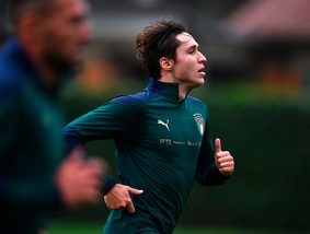 Chiesa alla Juve: insulti al fratello minorenne sui social