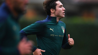 Chiesa alla Juve: insulti al fratello minorenne sui social