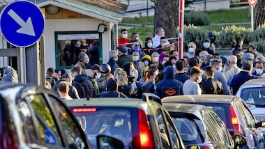 Guerra: "Troppi suscettibili al Coronavirus. Immunità di gregge? Scordatevela""