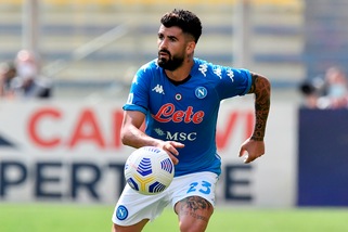 L'agente di Hysaj: "Priorità è rinnovare col Napoli: attendiamo fine ottobre"