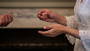 Focolaio da Coronavirus: matrimonio con 200 invitati