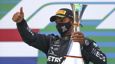 Gp Eifel, Hamilton: "Orgoglio enorme eguagliare record Schumacher"