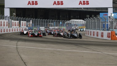 Formula E 2021: tra volanti e qualifica la Stagione 7 è pronta alla rivoluzione