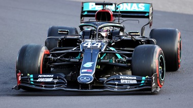 F1 Mercedes, Källenius: "Nei prossimi tre anni, budget ridotto della metà"