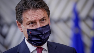 Coronavirus, Conte vara l'ipotesi coprifuoco alle 22