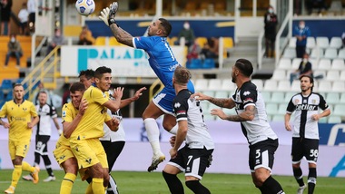 Coronavirus, ultimi tamponi negativi per il Parma