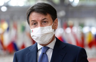 Coronavirus, Conte: "No a nuovo lockdown. Vaccino a fine 2020"