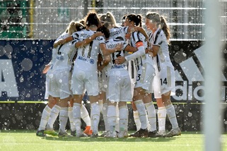 Juve stratosferica: 4-0 al Sassuolo e prima fuga in campionato