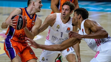 Real Madrid, covid: Causeur è positivo