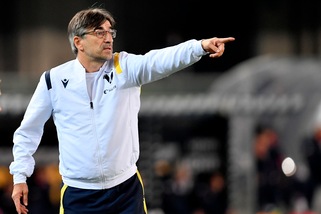 Verona, Juric: "La squadra mi ha sbalordito. Veloso out con la Juve"