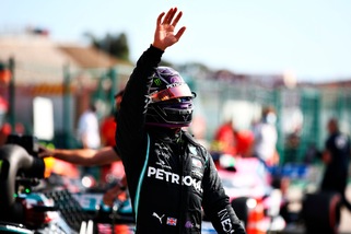 Gp Portogallo, Hamilton: "Strategia vincente, ma è stata dura"