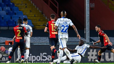 Lukaku trascinatore contro il Genoa: l'Inter ritrova la vittoria