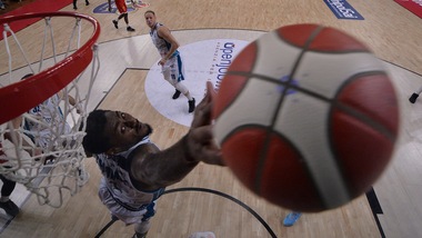 Coronavirus, rischio contagio: rinviato il match Treviso-Cantù