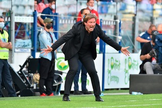 Crotone, salta la conferenza di Stroppa: Molina positivo al coronavirus