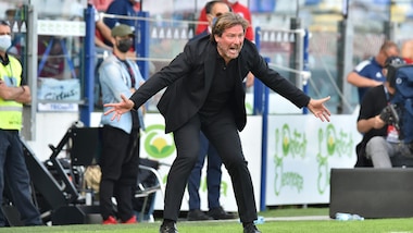 Crotone, salta la conferenza di Stroppa: Molina positivo al coronavirus