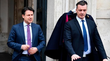 Casalino: "Sono positivo al Coronavirus". Ansia a Palazzo Chigi