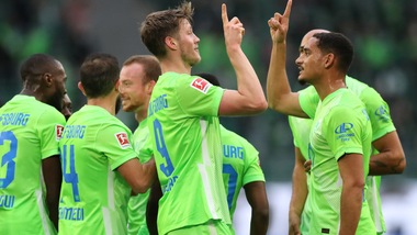 Bundesliga, il Wolfsburg vince in un minuto. Pari Werder Brema
