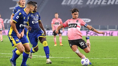 Juve-Verona, le pagelle: Dybala cresce. Male Arthur: troppo lento