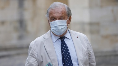 Coronavirus, preoccupazione in Francia: "Seconda ondata peggiore della prima"