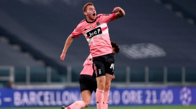 Kulusevski, Pirlo e Cristiano Ronaldo lo esaltano: inamovibile