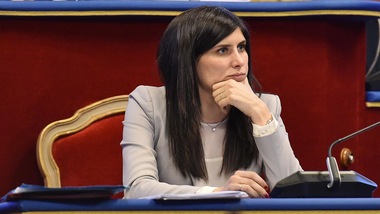 Torino, Appendino: “Dai violenti sciacallaggio sulle spalle dei lavoratori”