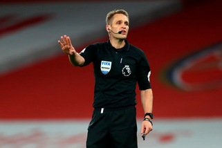 Özkahya per Milan-Sparta Praga. Real-Sociedad-Napoli a Pawson