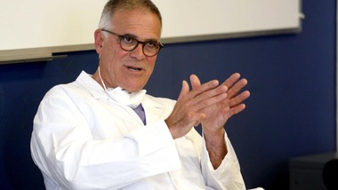 Zangrillo a Galli, nuovo scontro: "Mi denunci e la finiamo"