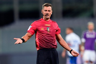 Boggi attacca: "Aia, non ti vergogni a tenere Giacomelli e non Manganelli?"