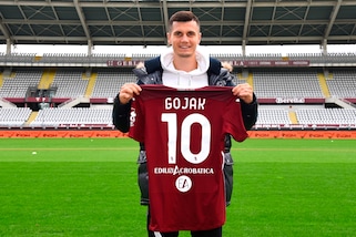 Torino, Gojak: "Mezzala o trequartista, mi ispiro a Modric e De Bruyne"