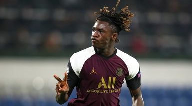 Kean, che doppietta: il Psg vince in trasferta. Pari tra Ferencvaros e Dynamo Kiev