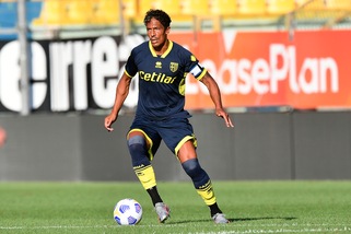 Parma, allenamento in gruppo per Bruno Alves