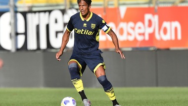 Parma, allenamento in gruppo per Bruno Alves