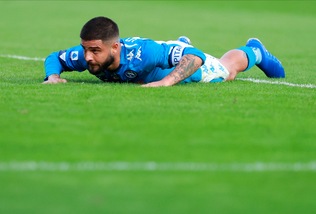 Napoli, per Insigne lieve contrattura alla coscia sinistra