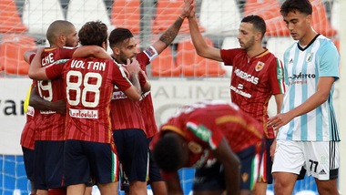 Covid, la Reggiana non si presenta sul campo della Salernitana