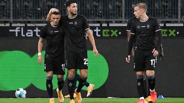 Il Lipsia cade contro il Borussia M. per 1-0, vincono Dortmund e Bayern