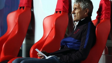Setien: "Messi è difficile da allenare. Pensano sia più importante del Barcellona"