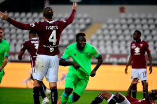 Serie A, Torino-Lazio 3-4: incredibile ko dei granata, decide Caicedo al 98'