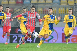 Cremonese, ancora una sconfitta: Rohden lancia il Frosinone