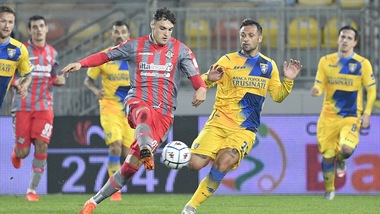 Cremonese, ancora una sconfitta: Rohden lancia il Frosinone