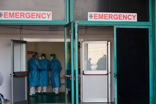 Coronavirus, oltre 22mila nuovi contagi in Italia. Forte calo dei tamponi