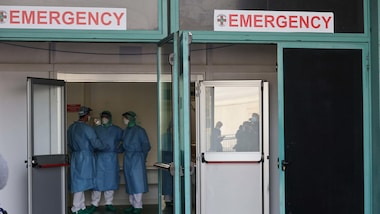 Coronavirus, oltre 22mila nuovi contagi in Italia. Forte calo dei tamponi